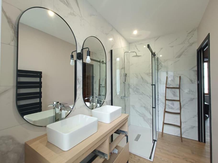 # Le Beffroi# Maison# 뮈롤 외부 사진